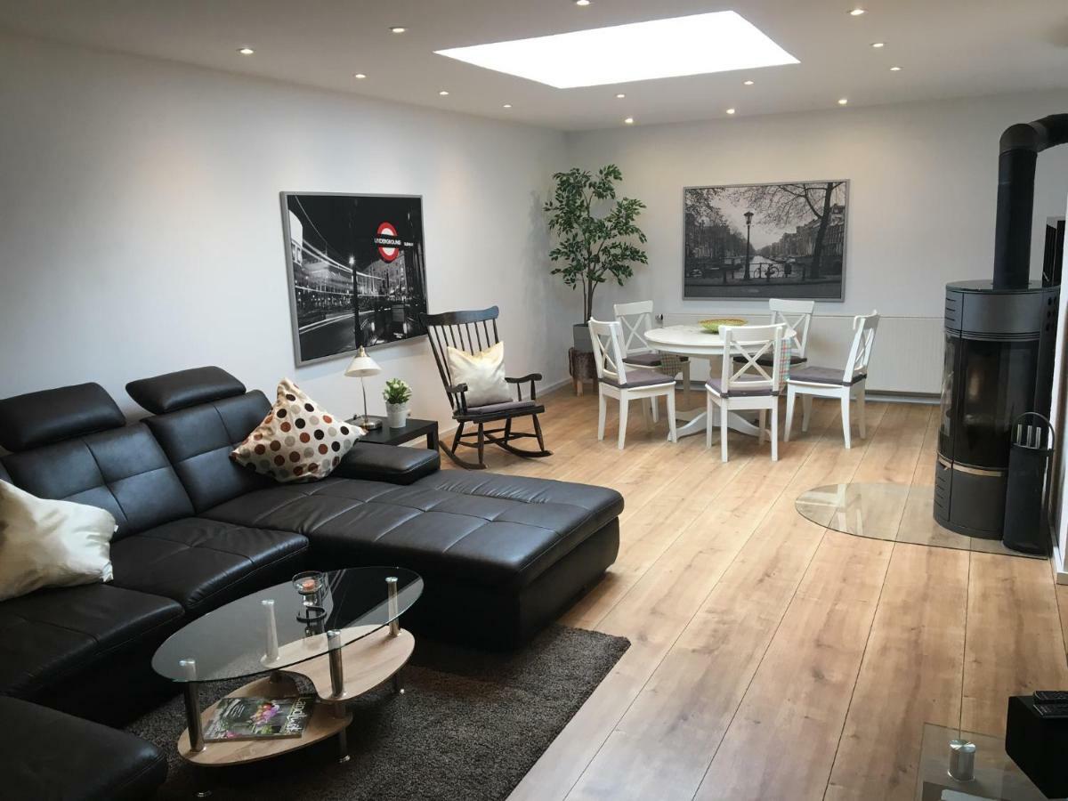 Ferienwohnung Tulpenweg Mit Kaminofen Haiger Bagian luar foto
